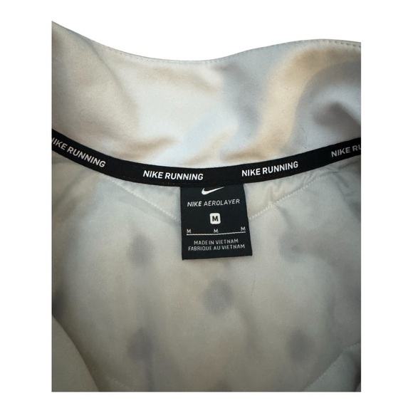 Nike AeroLayer Running Vest - Picture 4 of 5